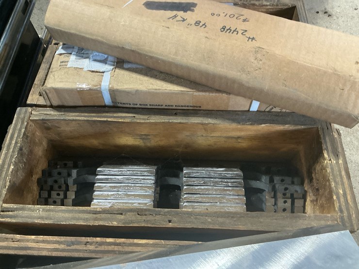 #170-•-industrial-machine-knives,-tooling-plates,-steel-fixture-block,-hand-tools,-and-more-image-10