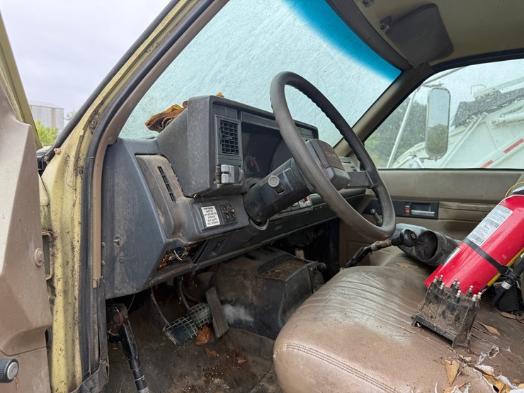 #10597-•-*inop-1998-gmc-c7500-daycab-s/a-grabage-truck-1gdl7h1p7wj519418-inv#10597-image-63
