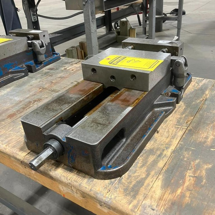 GS 8" MILLING VISE