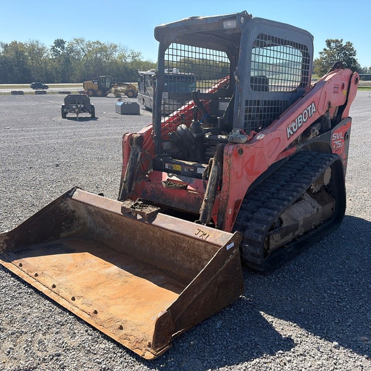 KUBOTA SVL75-2