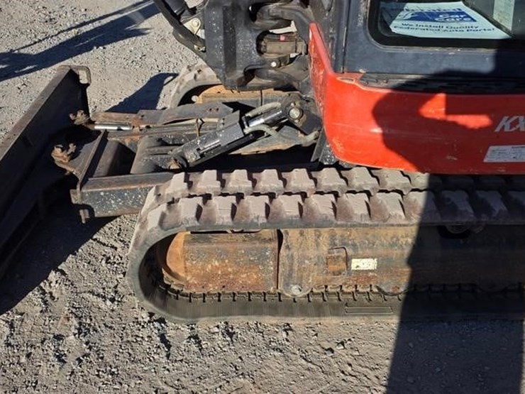 2017-kubota-kx040-4-image-14