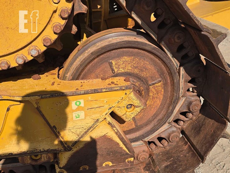 2016-caterpillar-d6t-xl-image-27