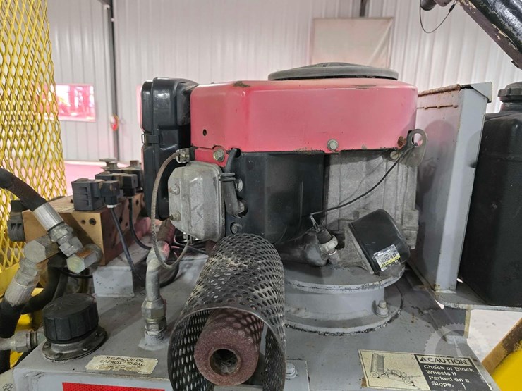 trailer-mounted-pavement-breaker-image-11
