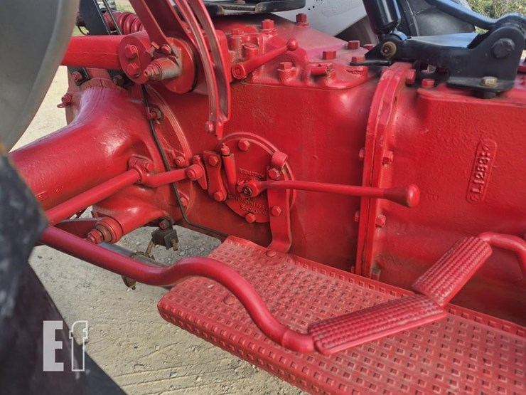 ford-8n-image-13