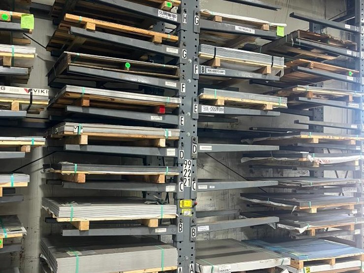 dual-sided-cantilever-rack,-16'x-44"-x-105"-(no-contents)-image-2