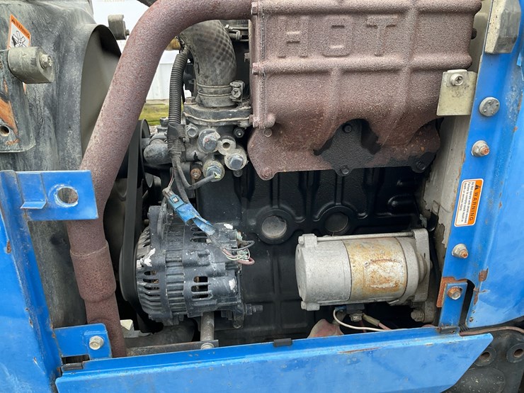 new-holland-t1520-image-21