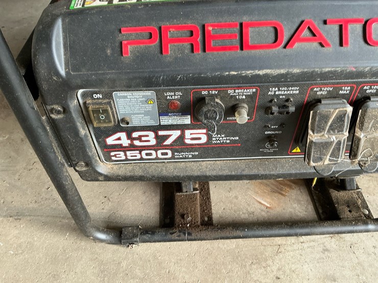 #105-•-predator-4375-portable-gas-generator-image-5