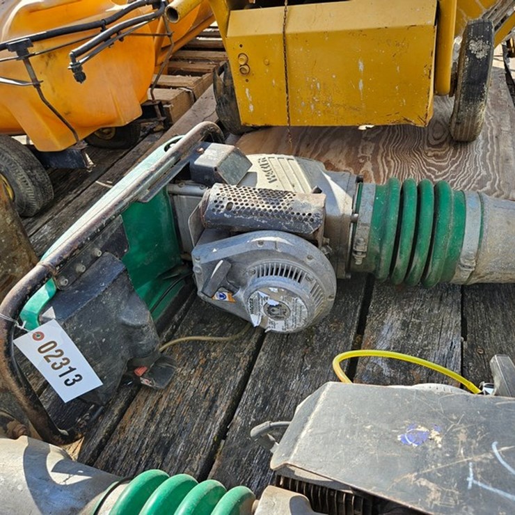 WACKER NEUSON BS600