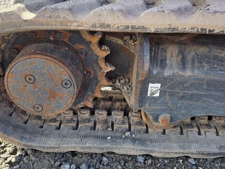 2025-kubota-kx033-4-image-27