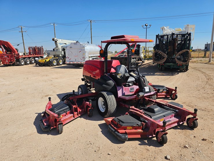 toro-groundsmaster-5900-image-3