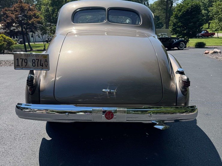 1937-lasalle-series-50-five-passenger-coupe-image-21