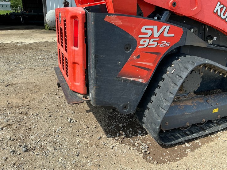 2018-kubota-svl95-2s-image-41