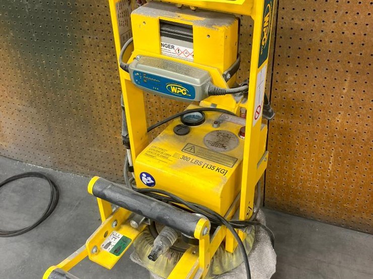 2020-wpg-model-fl1hv11dc-electric-sheet-lifter,-300-lb.-capacity,-s/n-20201445-image-1