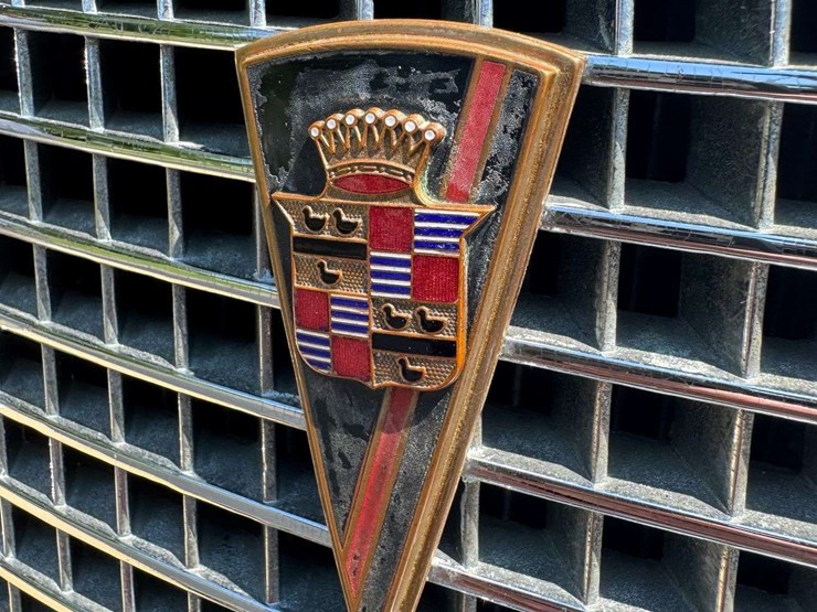 1937-cadillac-series-60-five-passenger-touring-sedan-image-31