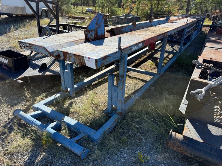40’l-x-48”w-x-42”h-hyd-pipe-handler,-skidded-image-1