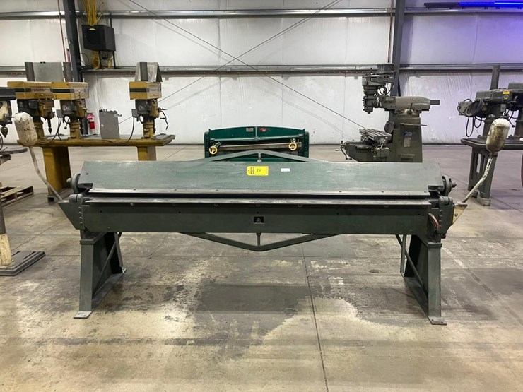 chicago-manual-apron-break,-8'-x-18-gauge,-s/n-312913-image-1