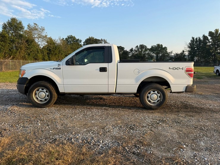 2014-ford-f150-image-25