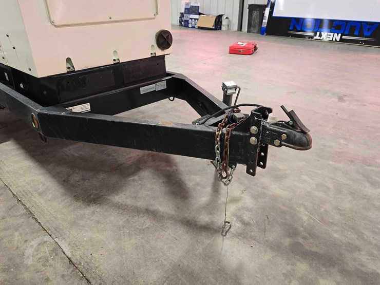 2020-caterpillar-xq35-image-18