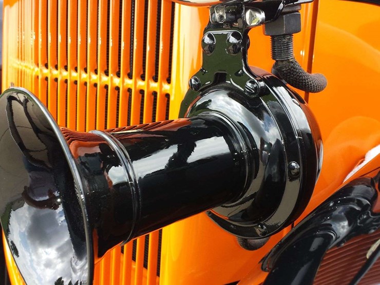 1933-ford-v8-roadster-pickup-image-185