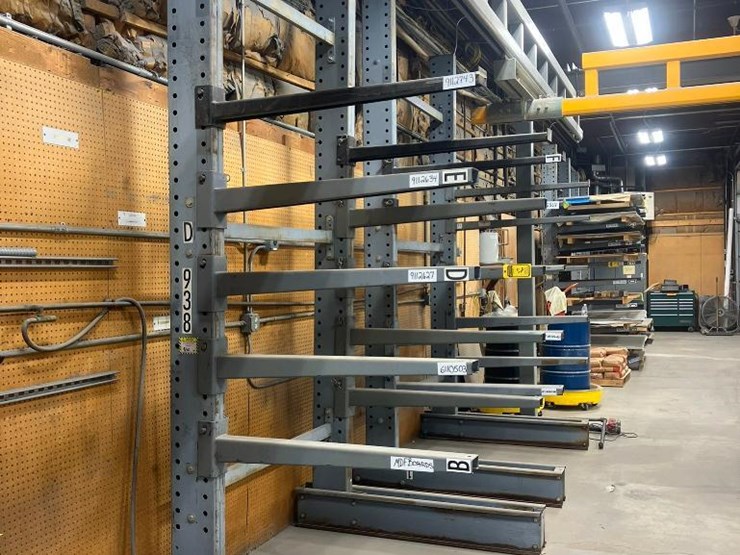 (2x)-cantilever-racks,-12'-x-68"-(no-contents)-image-1