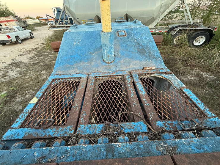 hhf-1600-5k-wp-1,600-hp-triplex-mud-pump-image-9