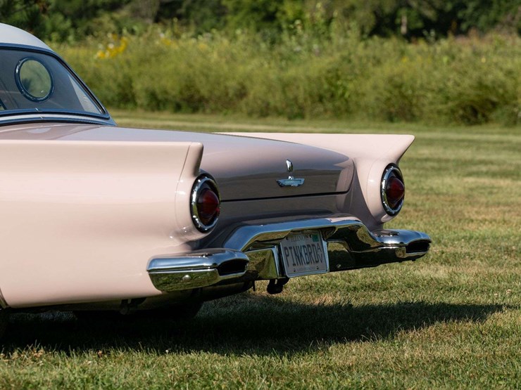 1957-ford-thunderbird-image-11