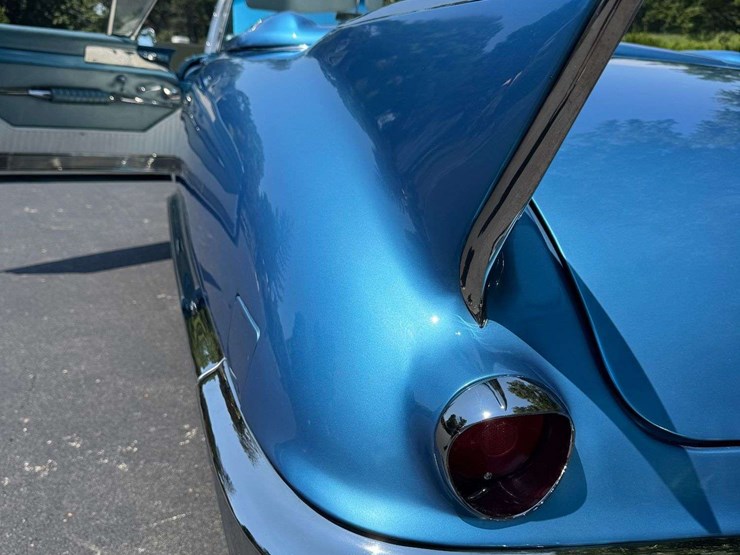 1957-cadillac-series-62-eldorado-biarritz-convertible-image-24