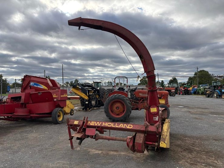 new-holland-707-image-6