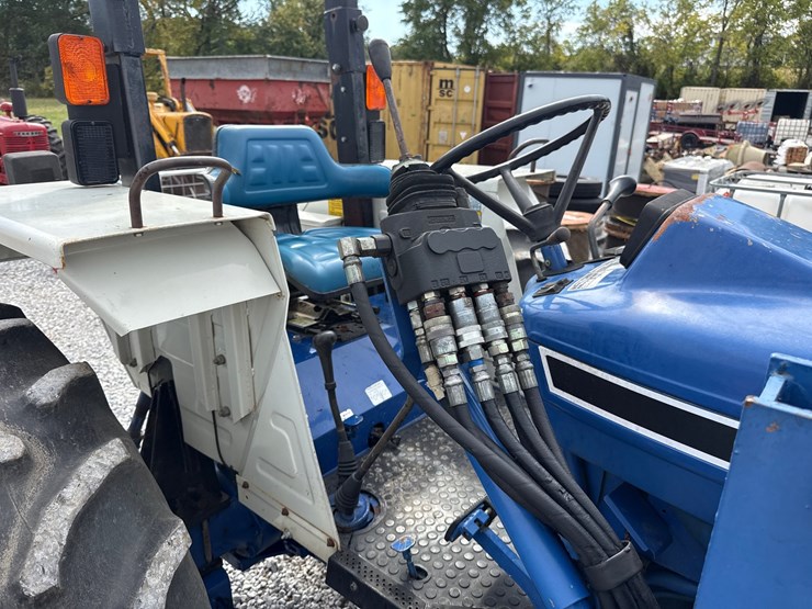 farmtrac-665-image-4
