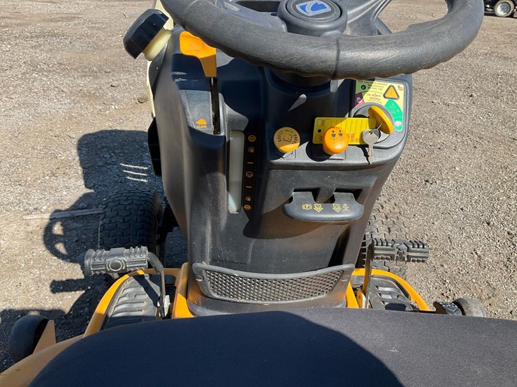 cub-cadet-1050-image-24