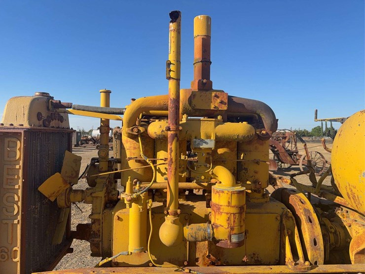 caterpillar-60-image-19