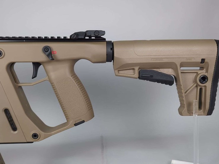 kriss-vector-crb-9x19-rifle-sn#-919c022777,-adjustable-stock,-flip-up-peep-sights,-manual,-with-hard-case,-in-original-box-image-6