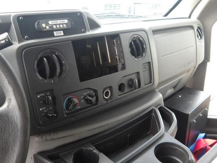 2018-ford-e450-image-20