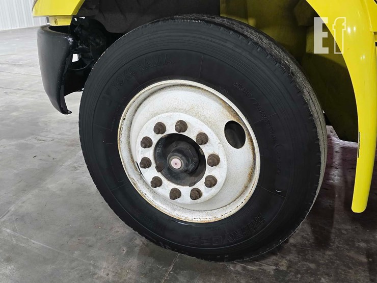 2010-international-durastar-4300-image-18