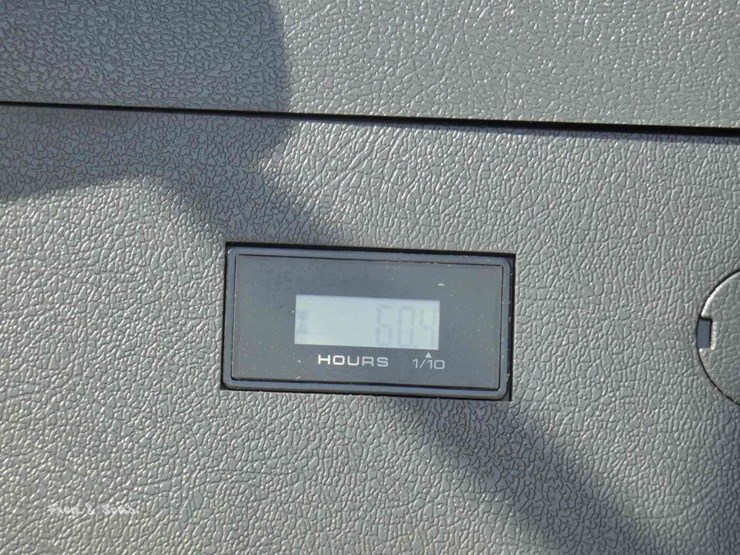 hyundai-hw170a-cr-image-5