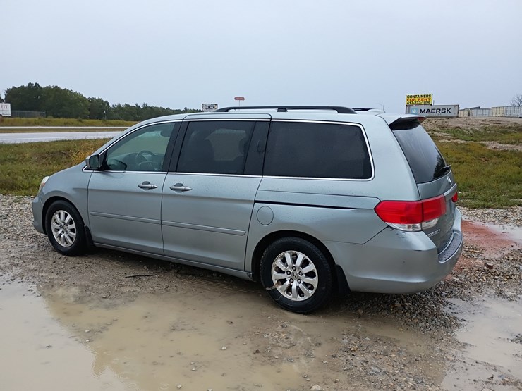 2008-honda-odyssey-image-4