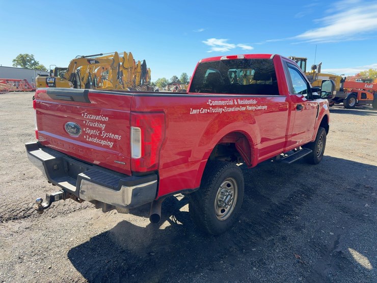 2017-ford-f250-xl-image-5