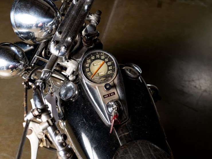 1947-harley-davidson-"74"-knucklehead-image-18
