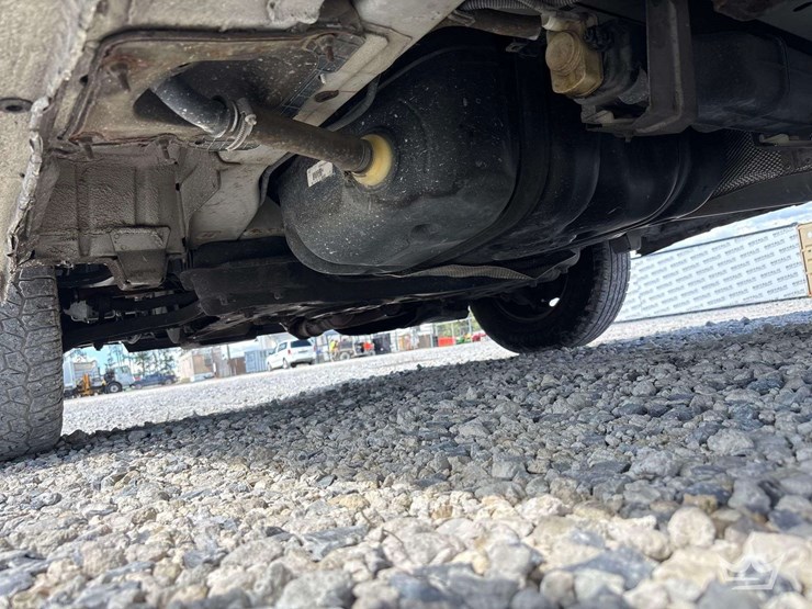 2018-ram-promaster-2500-image-24