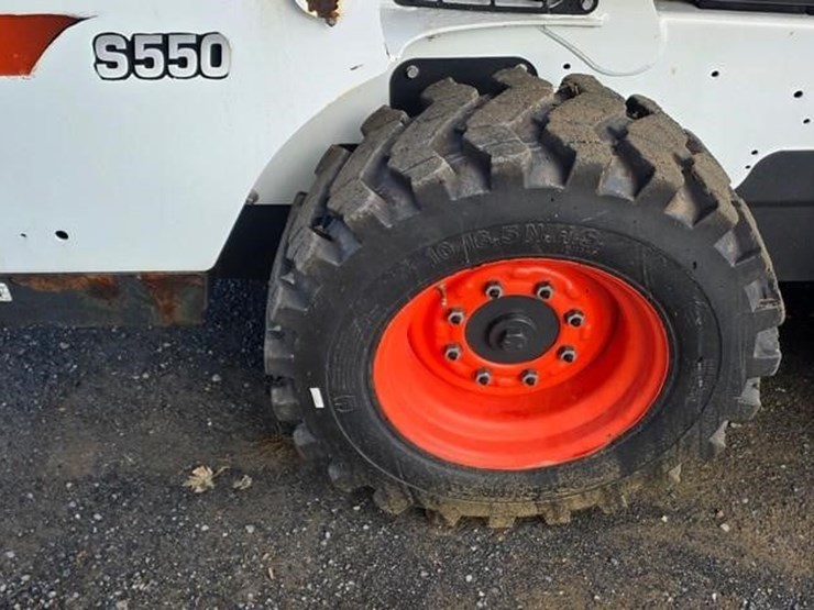 2018-bobcat-s550-image-14