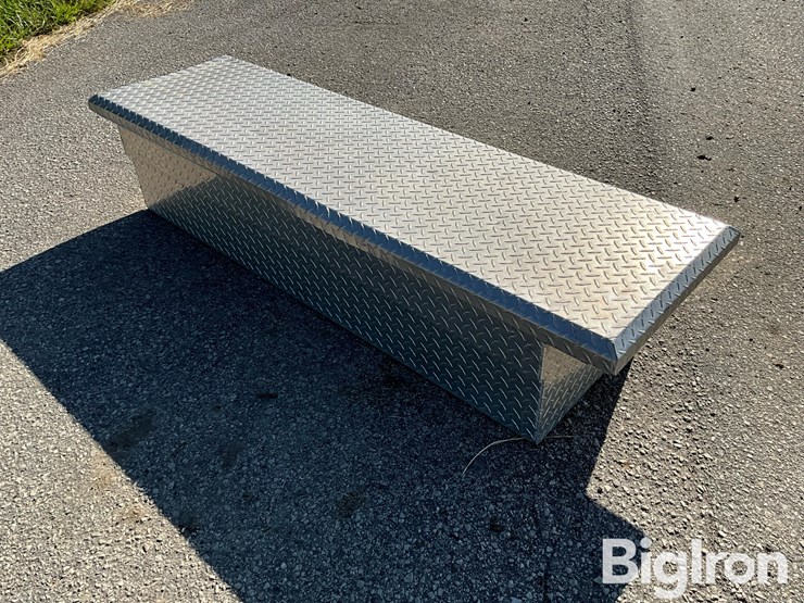 delta-champion-aluminum-pickup-toolbox-image-5