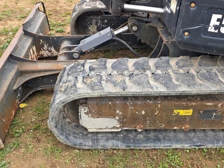2019-bobcat-e55-image-14