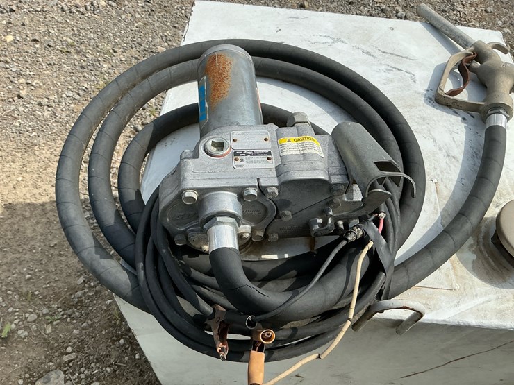#185-•-steel-auxiliary-fuel-transfer-tank-with-gpi-150s-12v-electric-pump,-hose,-and-nozzle-image-6