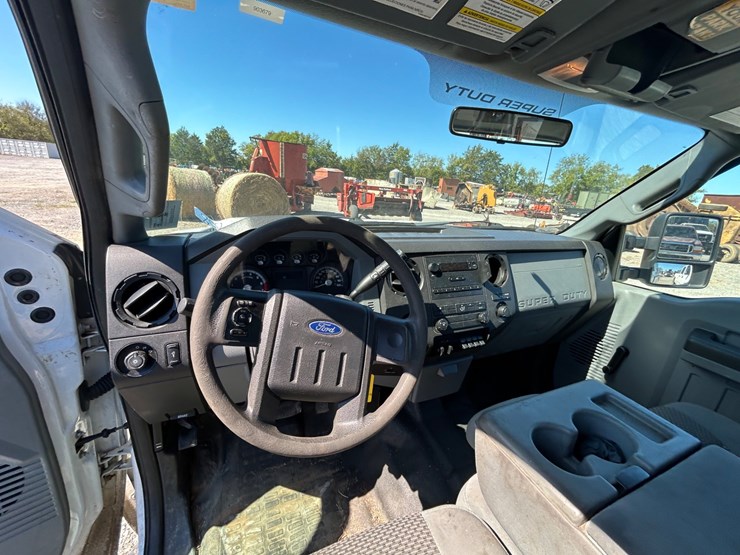 2012-ford-f350-image-11