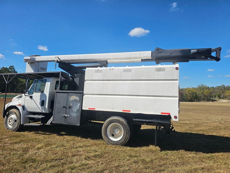 2005-international-durastar-4300-image-8