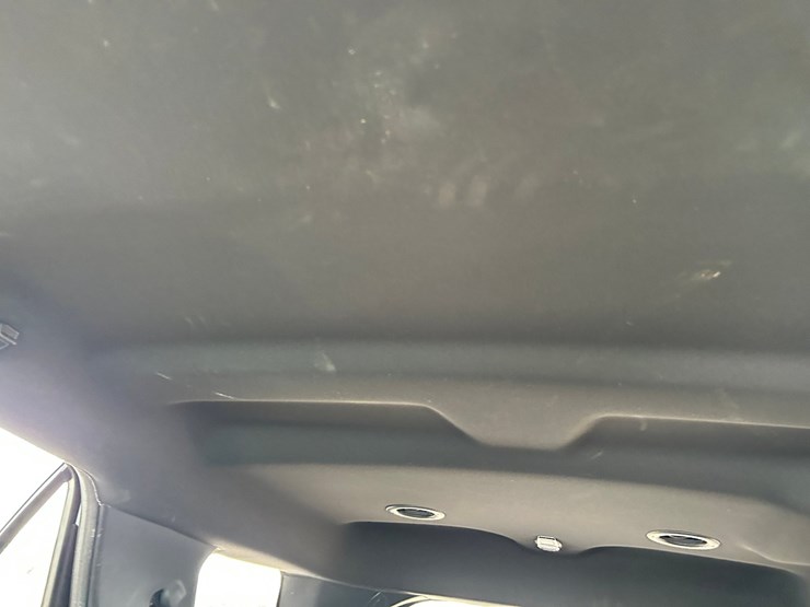 2018-ford-explorer-image-19