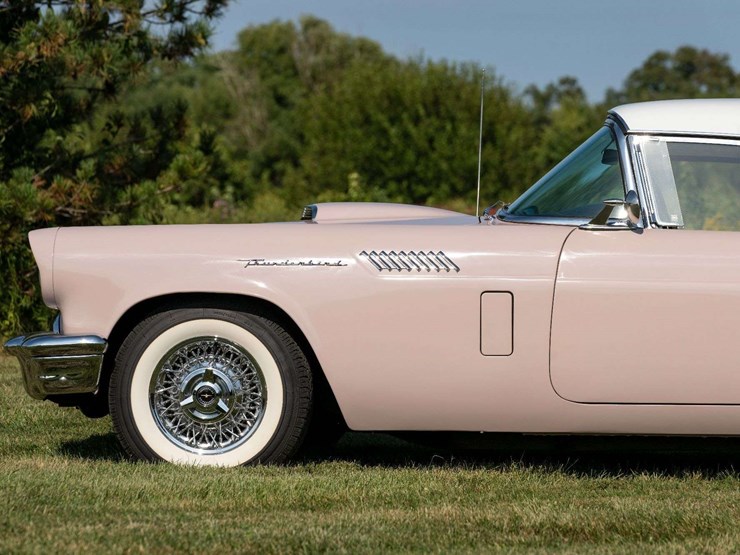 1957-ford-thunderbird-image-7