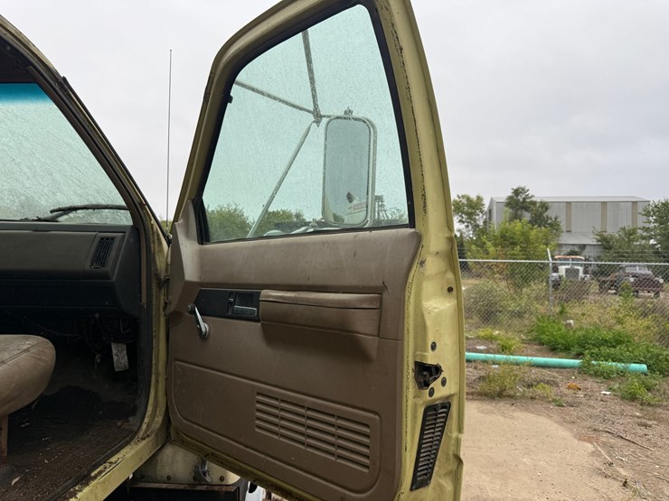 #10597-•-*inop-1998-gmc-c7500-daycab-s/a-grabage-truck-1gdl7h1p7wj519418-inv#10597-image-54