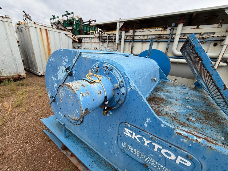 skytop-brewster-1600-triplex-mud-pump-image-6