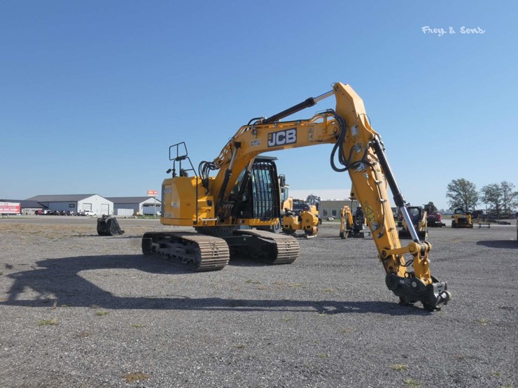 jcb-245xr-image-2